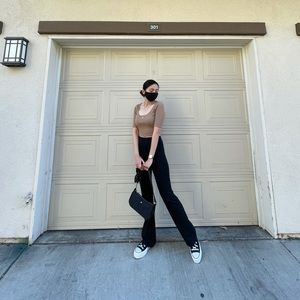 Meet your Posher, Eya